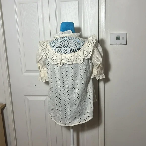 Love The Label Ruffle Blouse Women’s XS - Picture 5 of 8